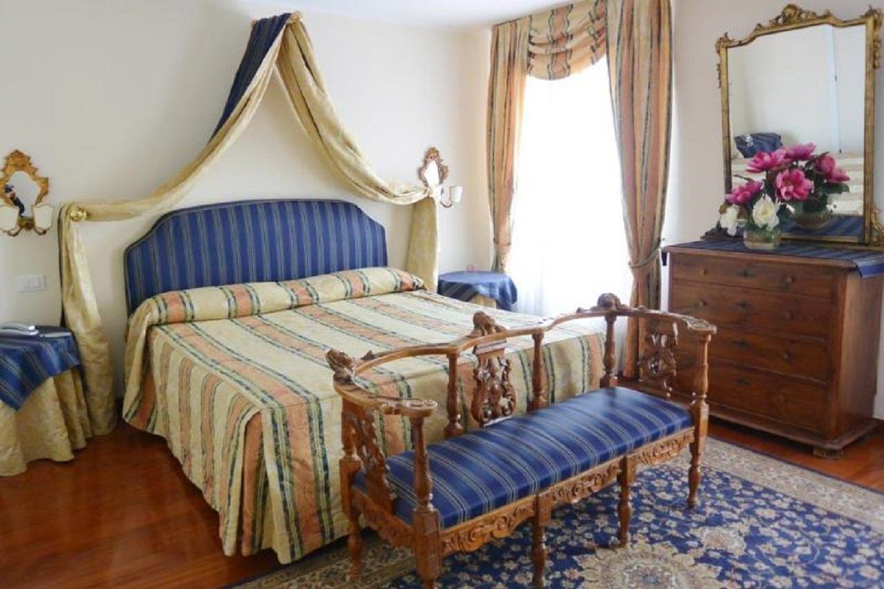 ונציה Hotel San Zulian מראה חיצוני תמונה